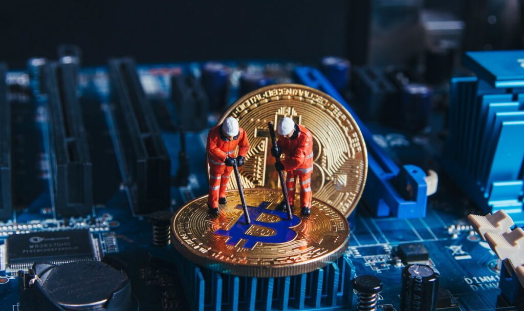 best bitcoin mining hardware 2025